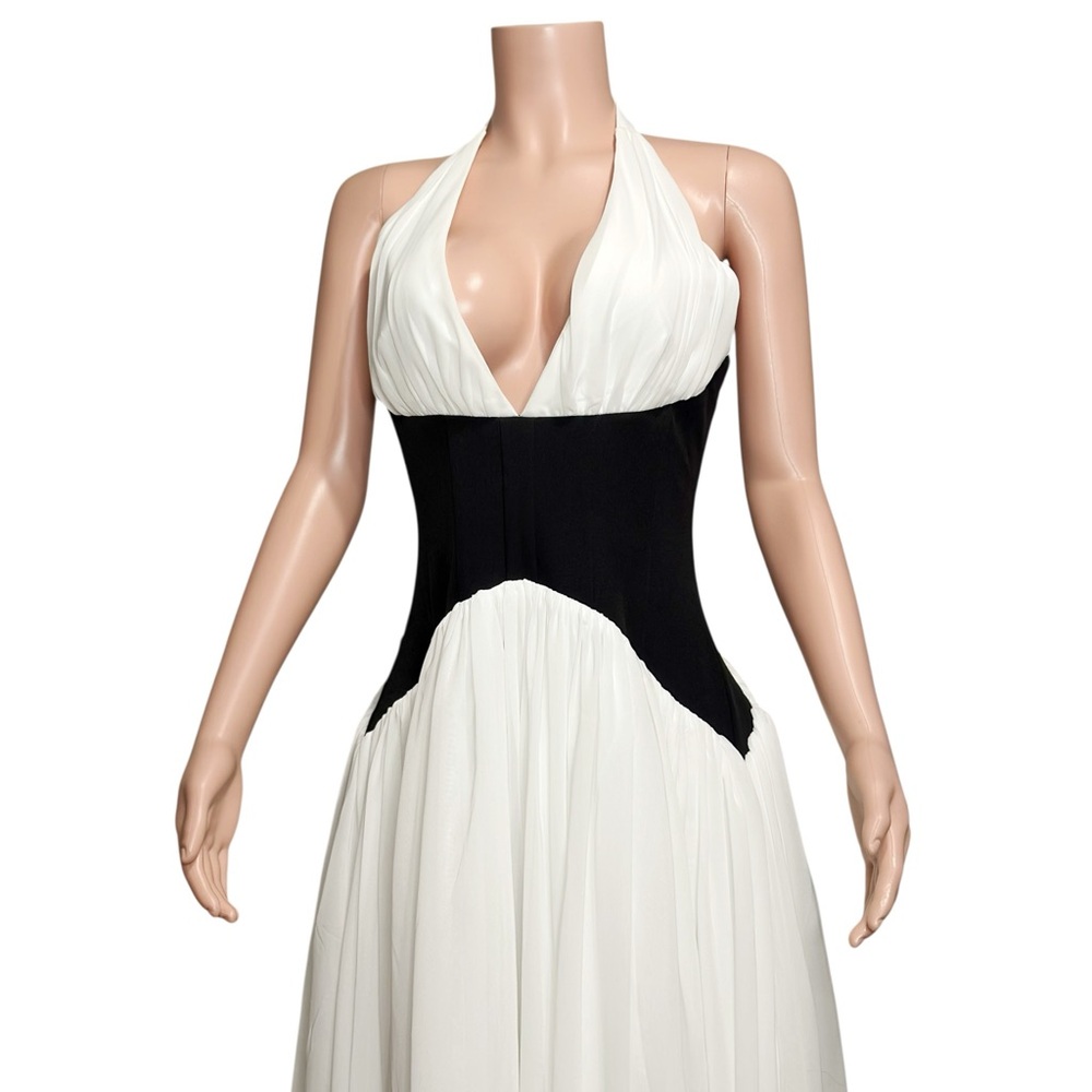 LEAU Harlowe Contrast Corset Maxi Dress, White, Medium - Picture 11 of 13